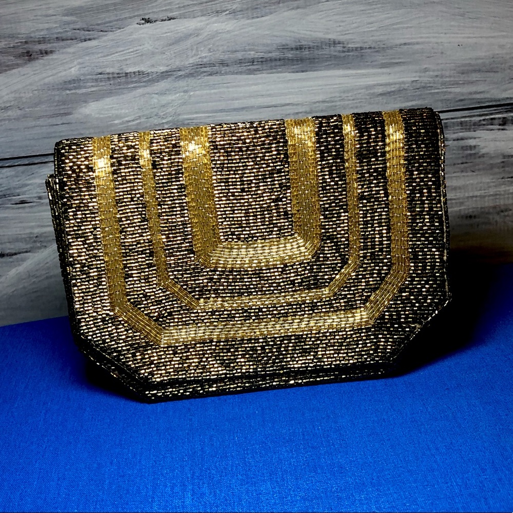 😎 GENIE KOREAN BEADED CLUTCH😎